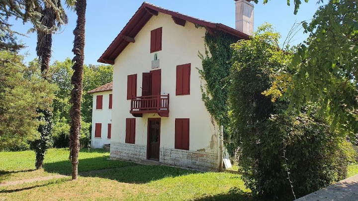 Étude pour la réhabilitation d’un bâtiment communal Uhart Mixe